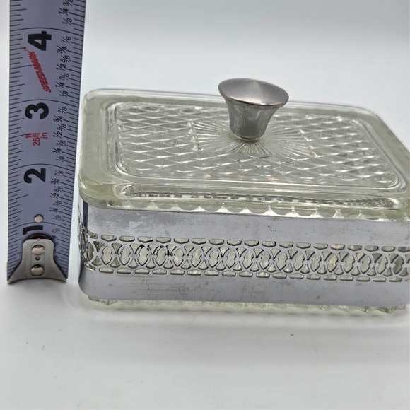 SQUARE Filigree Metal & Glass Trinket-Jewelry Box With Glass Lid Casket Vintage - Picture 5 of 5
